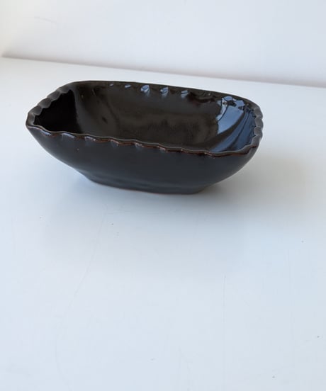 大園篤志　ひらひら角鉢　長方