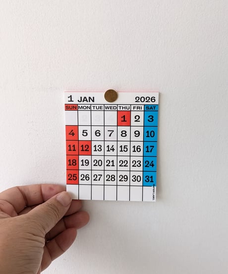 PAPIER LABO 2026 Desktop Calendar