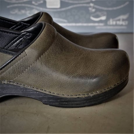 [半額 セール]  ダンスコ dansko プロフェッショナル モス バーニッシュヌバック アウトレット