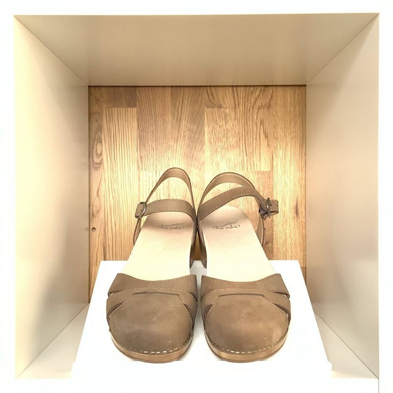 半額 セール] ダンスコ ベッツィー トープ ミルドヌバック 撥水加工