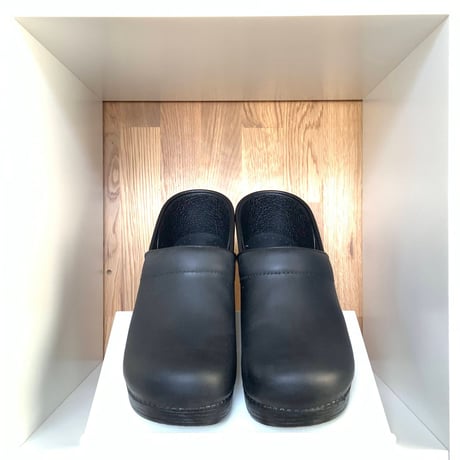 [半額 セール] ダンスコ dansko プロフェッショナル ブラック オイルド アウトレット