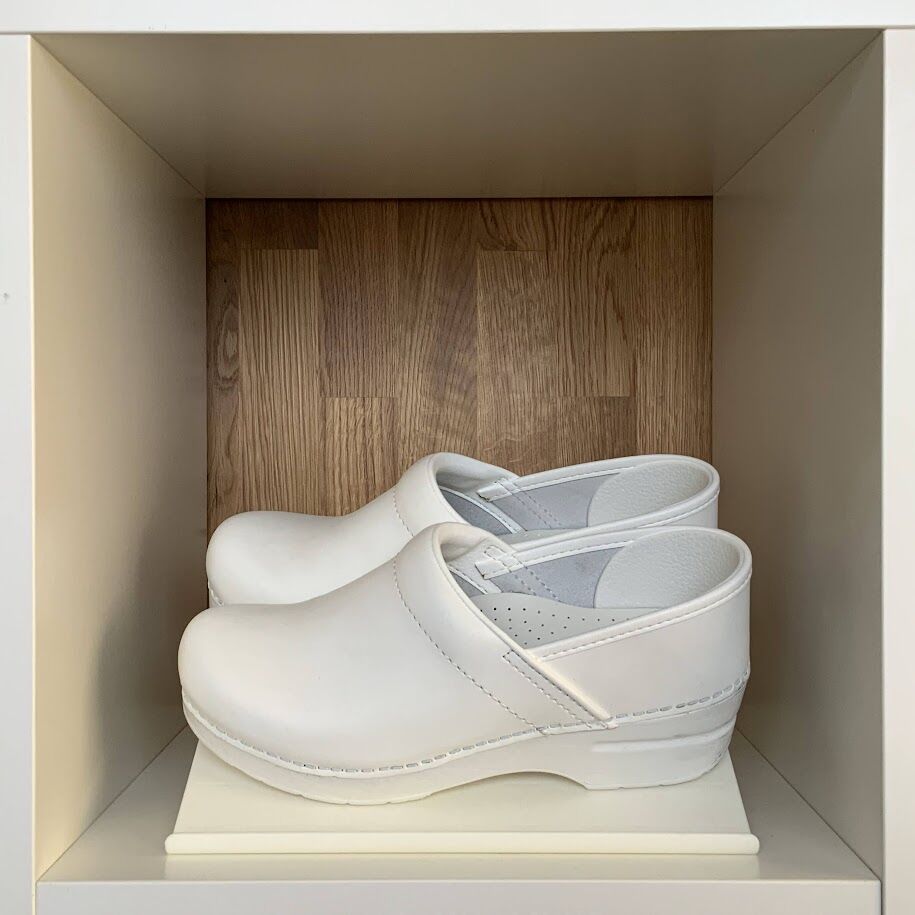 ダンスコ ホワイト　白 37 dansko ダンスコ White ボックス 半額 セール] ダンスコ dansko プロフェッショナル ホワイト ボックス