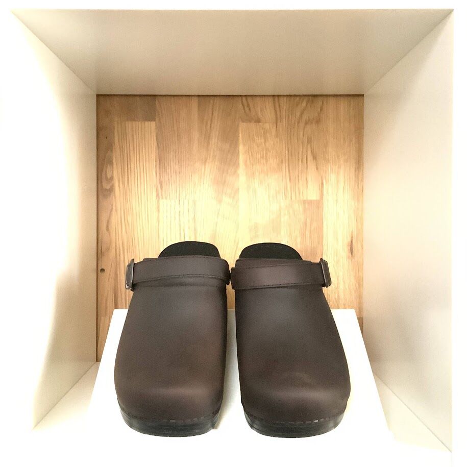 dansko イングリッド　アンティークブラウン　37 半額 セール] ダンスコ dansko イングリッド アンティークブラウン
