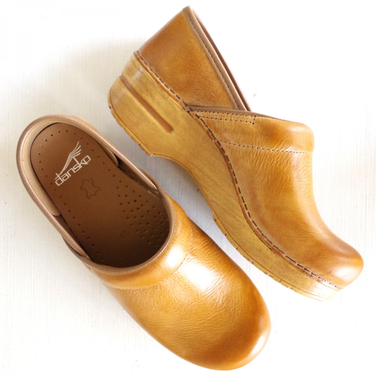 【新品】Danskoダンスコ プロフェッショナル　ハニー　コンフォート39 ダンスコ・プロフェッショナル］dansko Professional ・HONEY