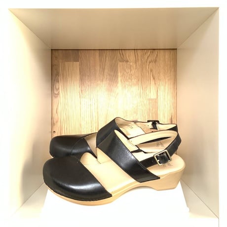 【期間限定！壱万円均一！】ダンスコ　dansko スニーカー　新品未使用品 楽天市場】【8/10限定！抽選で最大300%ポイントバック】【正規品
