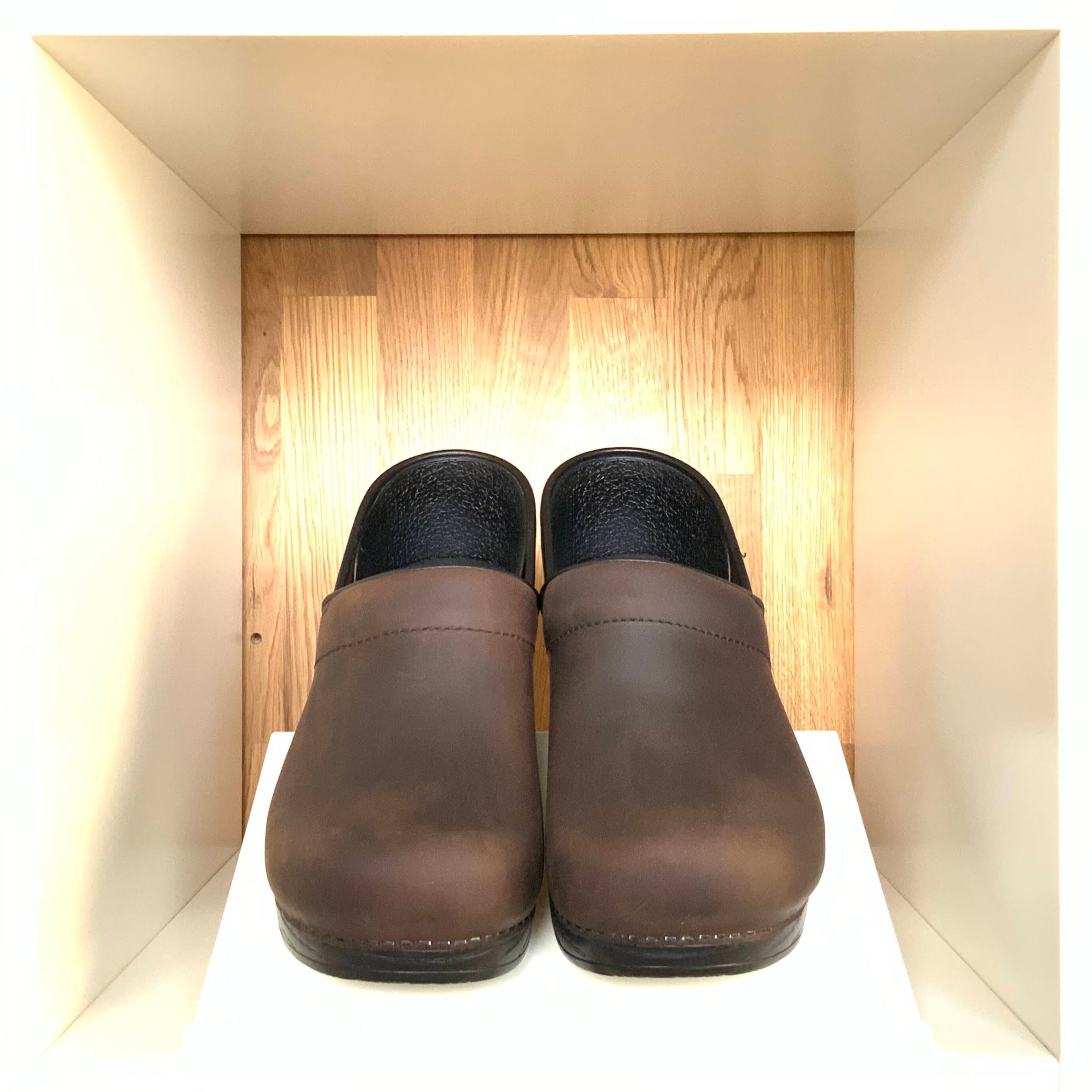 【期間限定値下げ】dansko プロフェッショナル アンティークブラウン 36 original