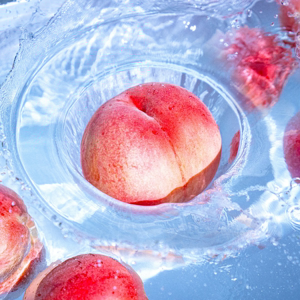 極晩成・完熟もも「幸茜(さちあかね)」 | はねだ桃園オンラインストア