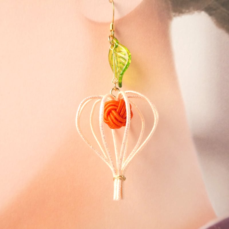 水引 揺れるホオズキ ピアス/イヤリング | はわ-MIZUHIKI-