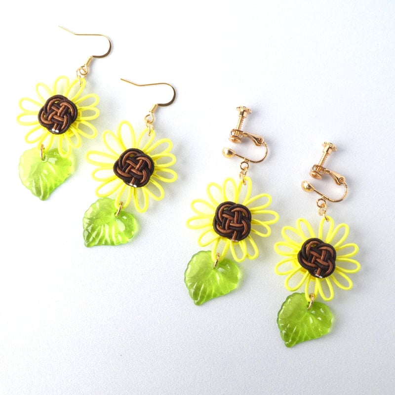 水引ひまわり ピアス/イヤリング | はわ-MIZUHIKI-