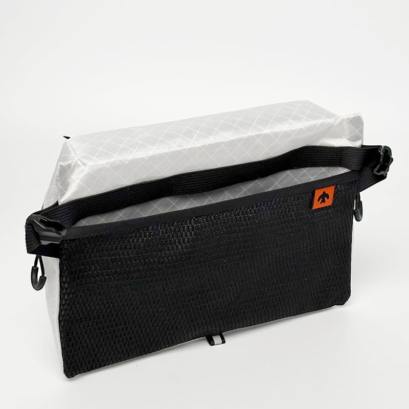 TAR(P)MENT タープメント QUARTERファニーパック | 山とキャンプ道具 TAR(P)MENT タープメント QUARTERファニーパック | 山とキャンプ道具