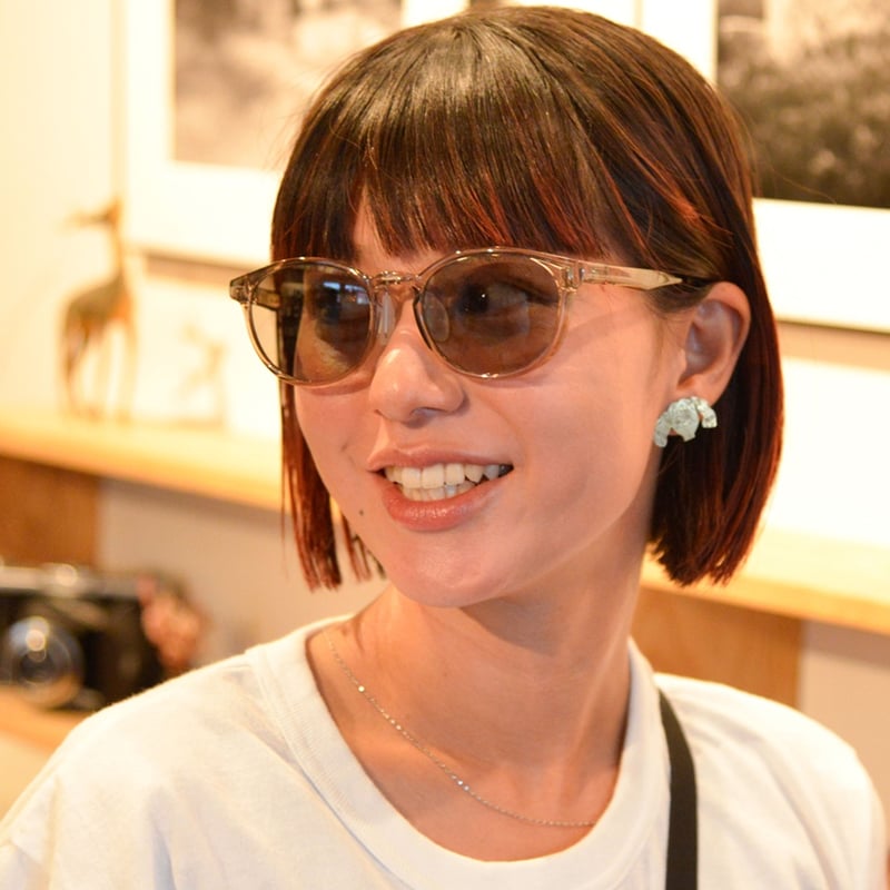 Niho ニホ サングラス コロンとしたフォルムで親しみを感じるボストン