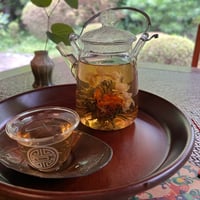 百合仙子 ( 工芸茶）『 可憐な百合が花開くジャスミン・ベースの工芸茶 』