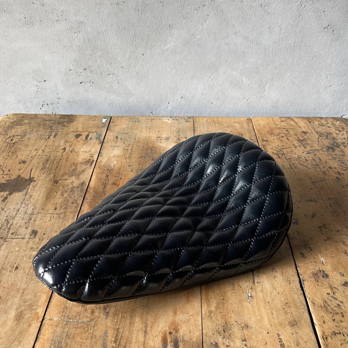 THUNDER 250専用 ダイヤモンドステッチタックロールシート