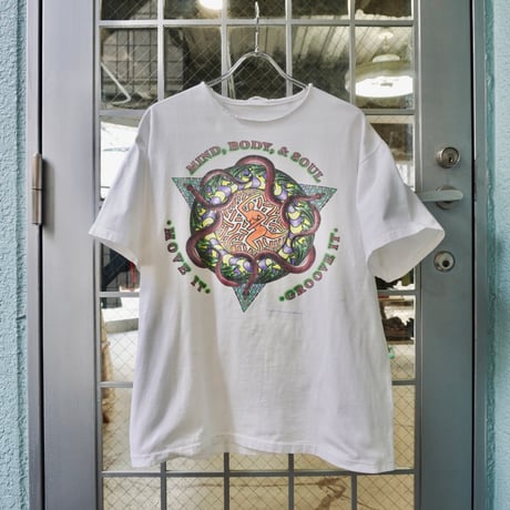 good print Tee MIND,BODY,&SOUL