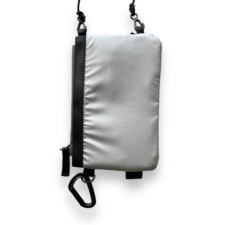A SCENE Dock in pouch
