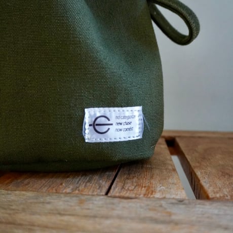 THE CORE OF THINGS × N.C reversible pouch bag solid 5