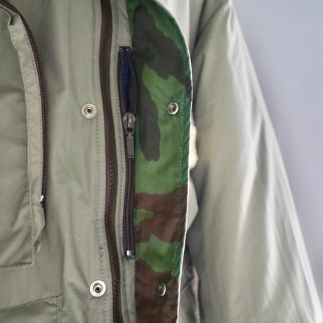 old mont-bell fishing jacket reversible  1