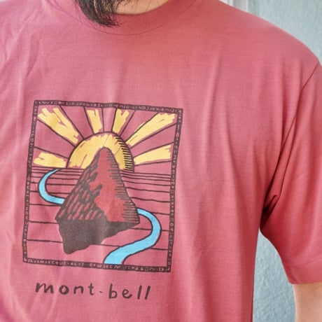 old mont-bell good print Tee