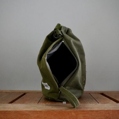 THE CORE OF THINGS × N.C reversible pouch bag solid 6