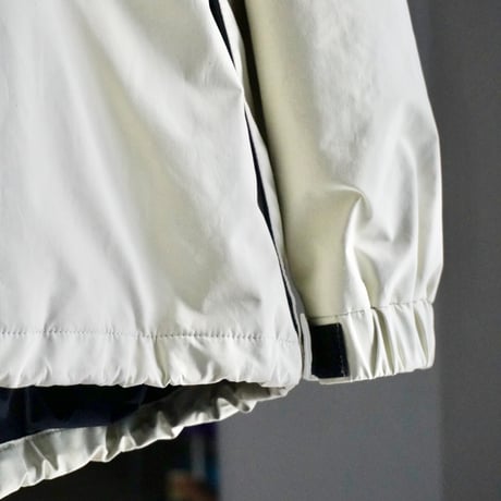 old mont-bell oval logo Free style anorak