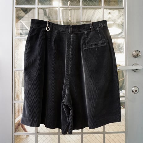 liz sport black cords shorts