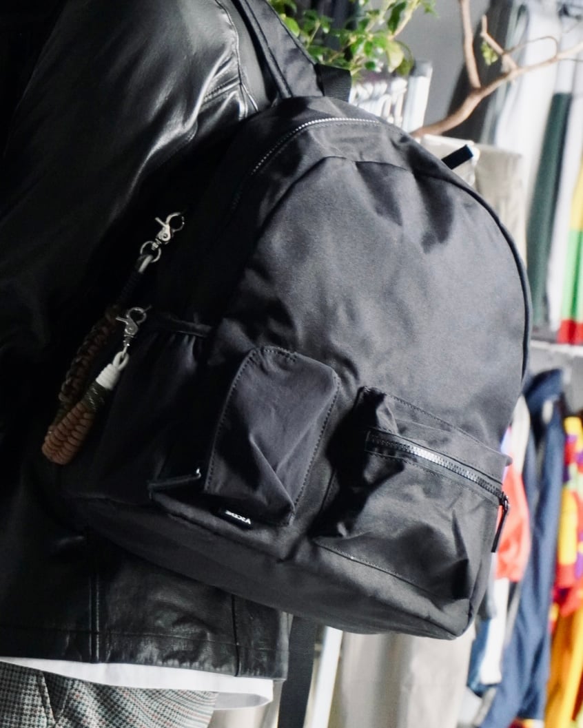 A scene ブラック　リュック Pocket day pack – A SCENE
