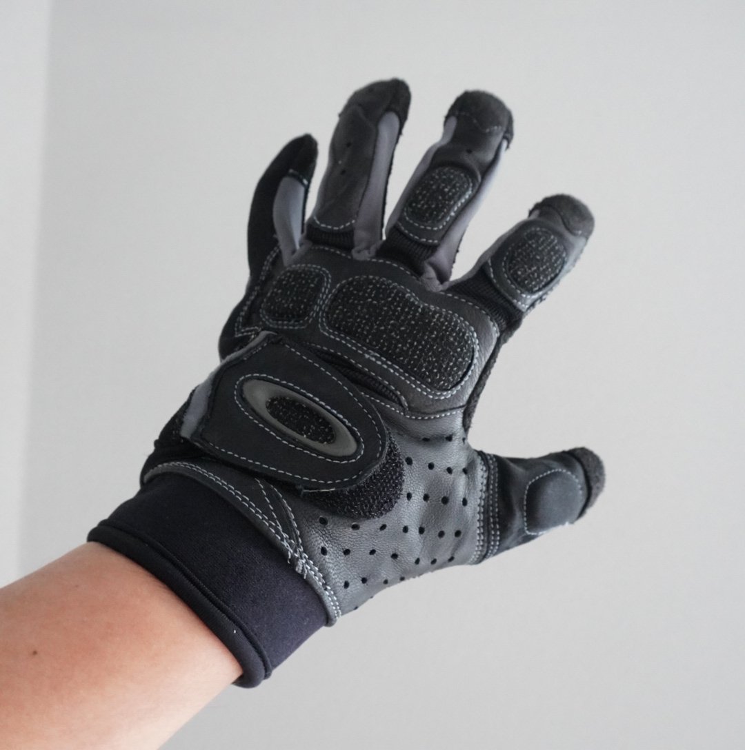 OAKLEY FACTORY PILOT GLOVE 00's dead stock blac
