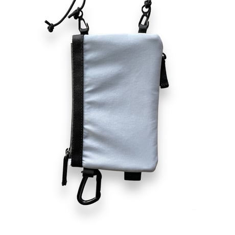 A SCENE Dock in pouch
