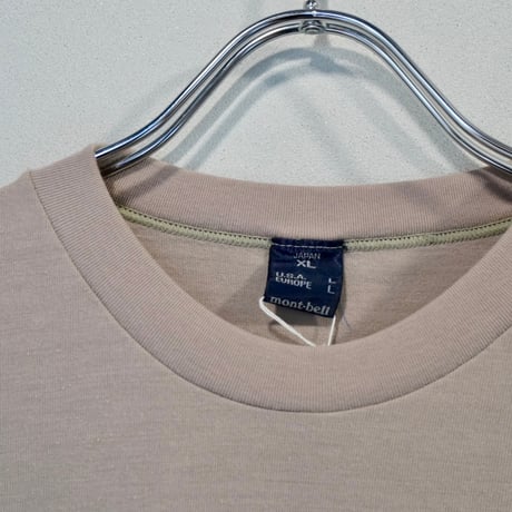 old mont-bell good print Tee