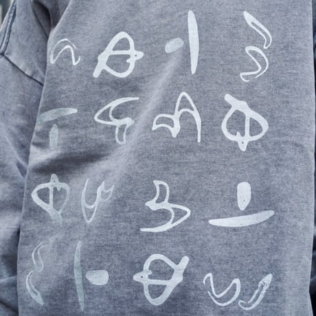 mate sweat  gray × silver
