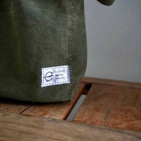THE CORE OF THINGS × N.C reversible pouch bag solid 9