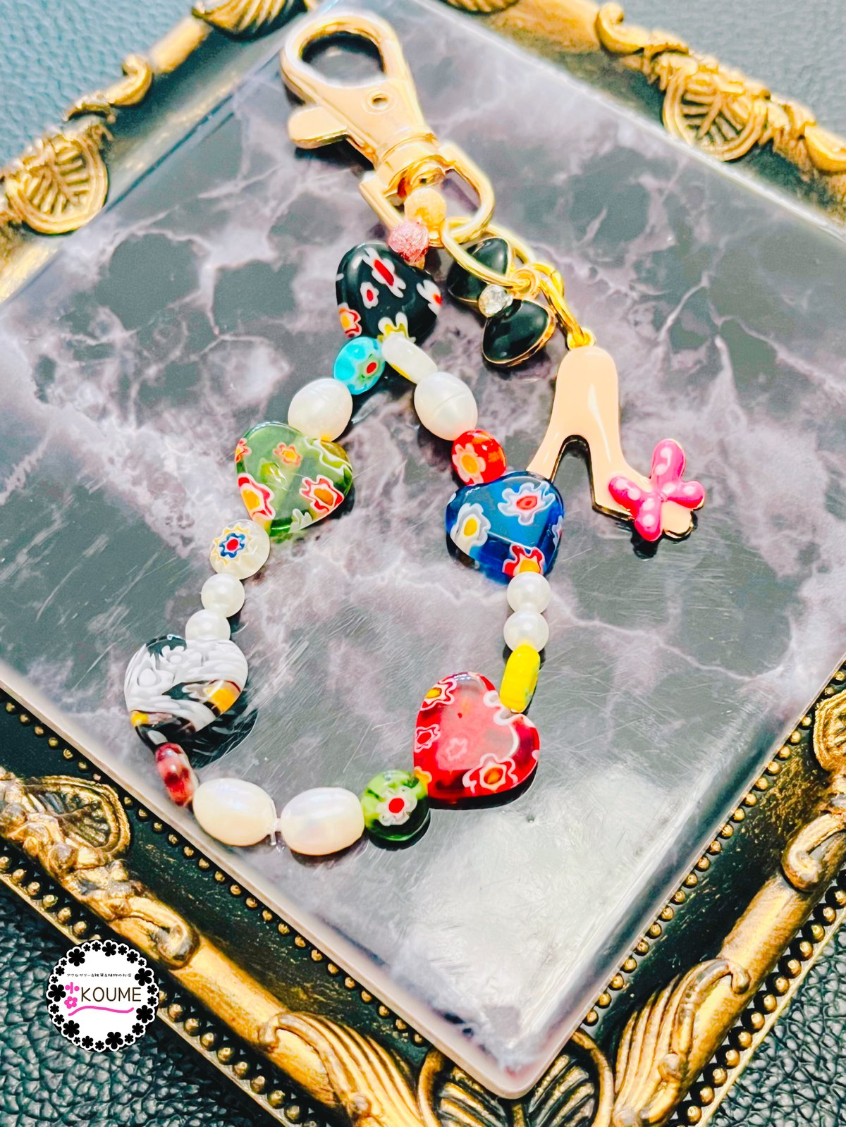 大人かわいい天然石♡小悪魔風チャーム