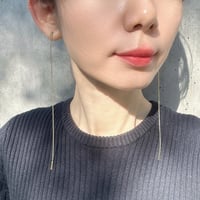 ロングゴールドピアス