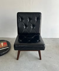 BLK Leather Round Chair