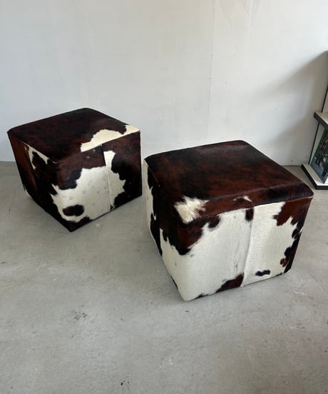 Cowhide Ottoman stock2