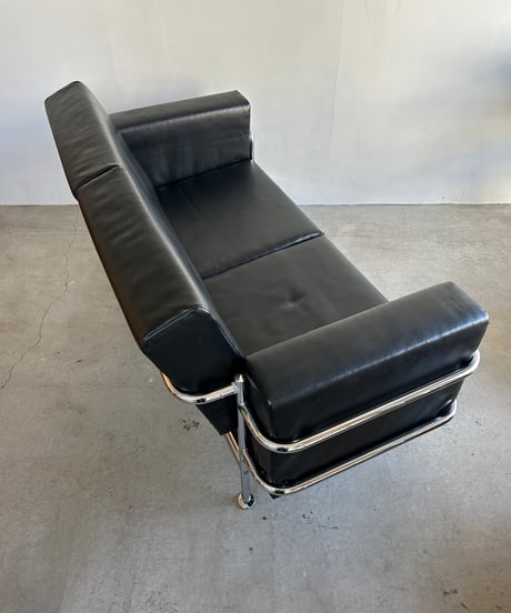 BLK Leather Sofa