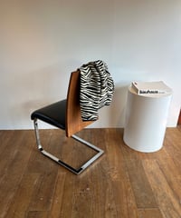 Cantilever Chair