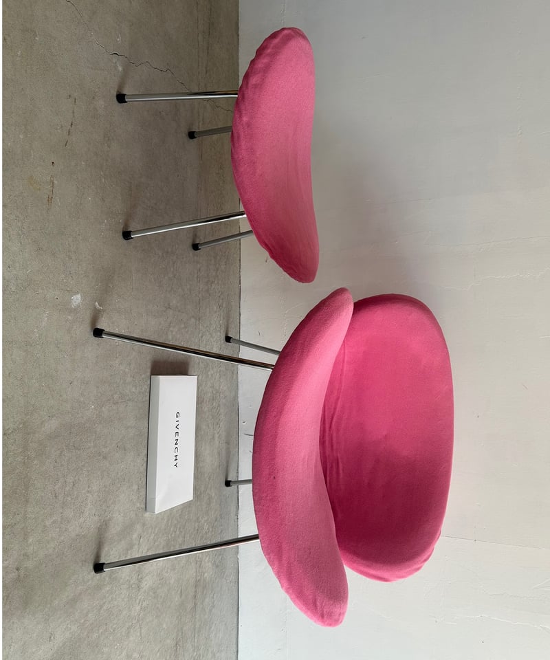 ピンクオットマン Lounge Chair, Ottoman | Paution