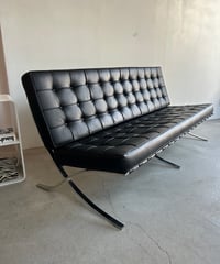 Barcelona Chair 3P, Ludwig Mies van der Rohe