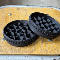 UKEZARA ROUND STUDS (Crack) M