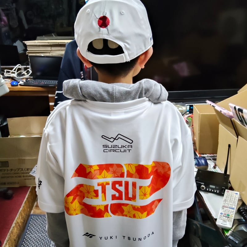 鈴鹿完売御礼！2026モデルTシャツ 角田裕毅選手・鈴鹿サーキットコラボ