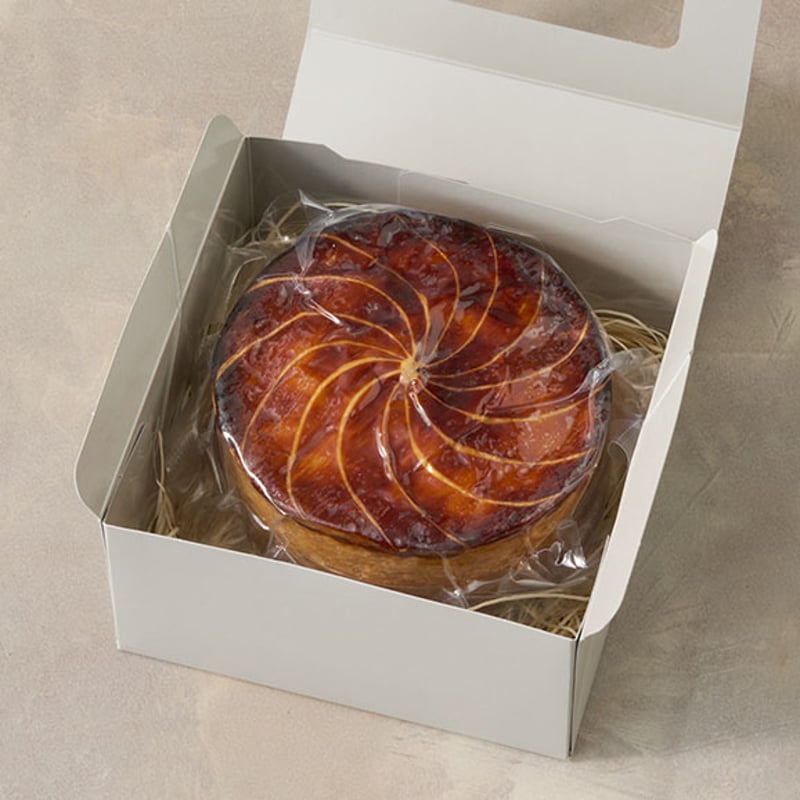 パテアンクルート（オマール 鶏 フォアグラ） | Charcuterie Rossignol