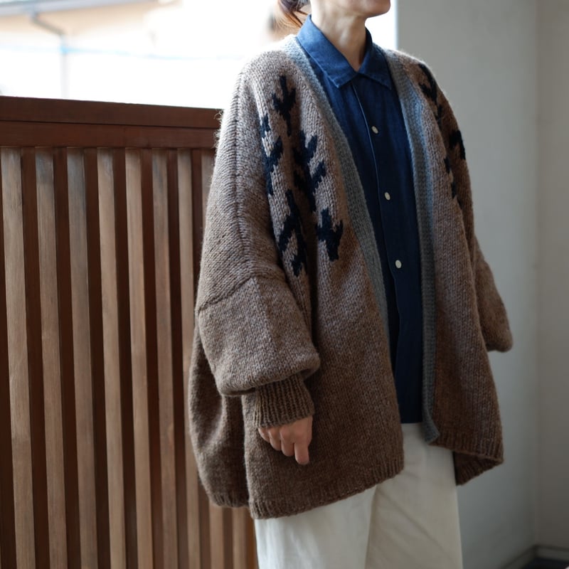 DARUMA ロービングアウターカーディガンキット「ボスコ」書籍付き