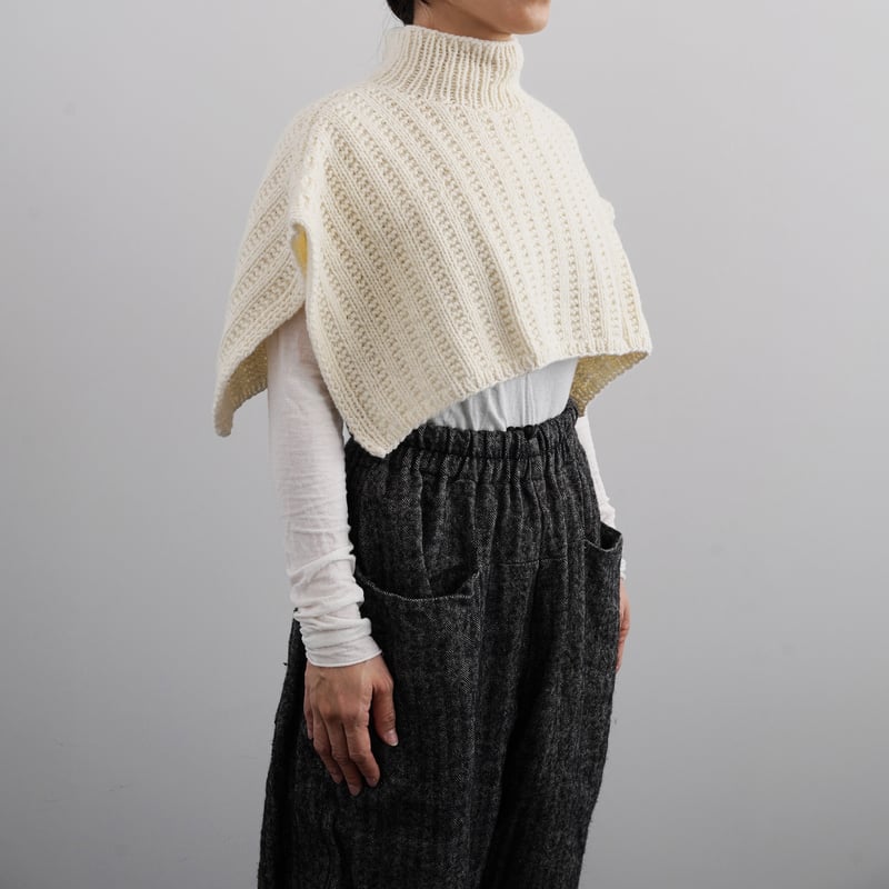 【ユキさま】 ソブ　ケープ DARUMA ハイネックケープ | ニットショップまつや