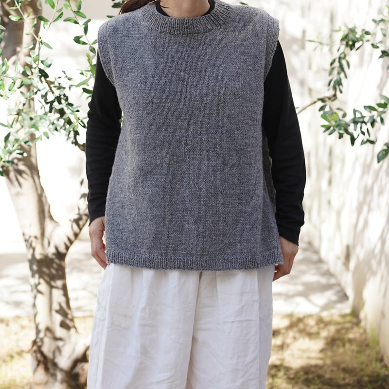 DARUMA スリットニットベスト キット（M、L共通玉数） | ニット