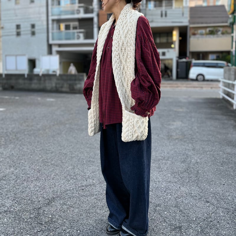 DARUMA ケーブル模様のポケットマフラーキット | ニットショップまつや