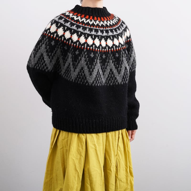 DARUMA ジグザグヨーク模様のプルオーバーキット（糸のみ・レシピなし