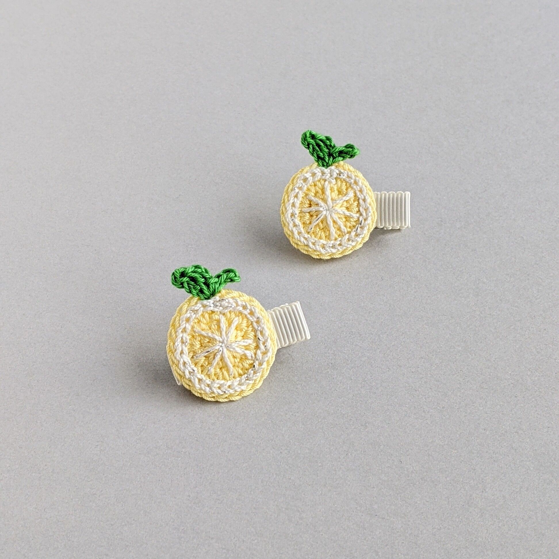 レモンとオレンジのベビーヘアクリップ | yukotto's STORE レモンとオレンジのベビーヘアクリップ | yukotto's STORE