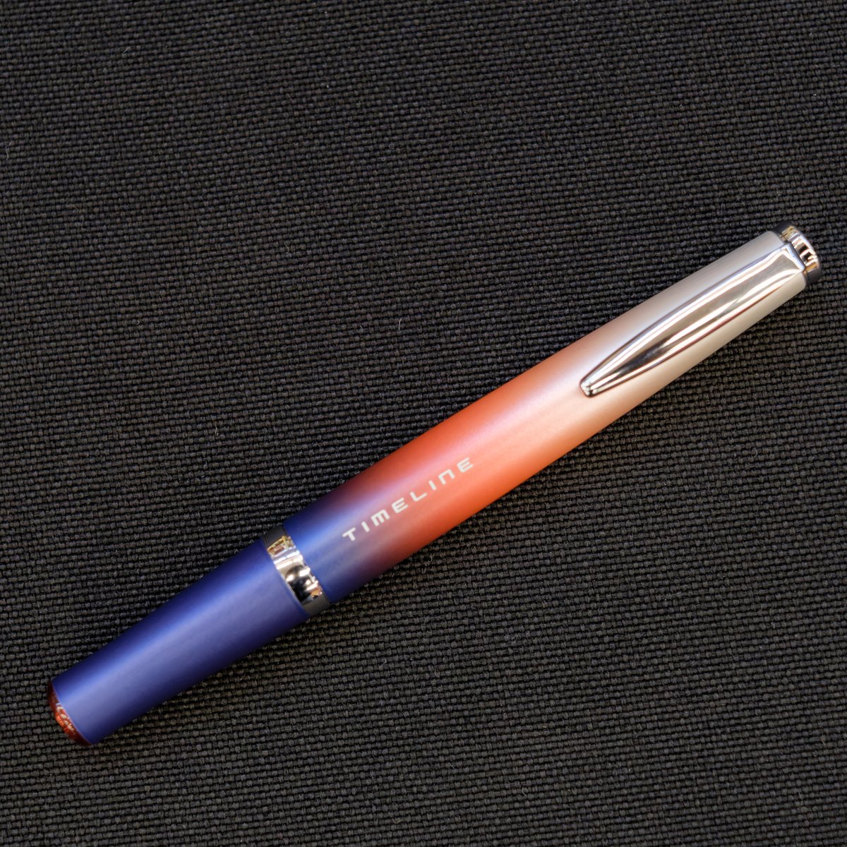 パイロット 油性ボールペン「タイムライン 20th 限定モデル」※数量限定