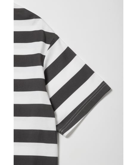 Tos logo stripe Tshirts / black